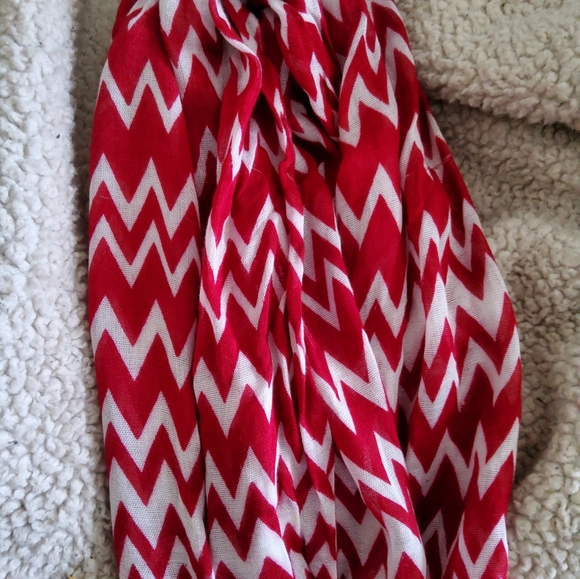 Infinity Scarves - Picture 3 of 5